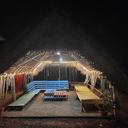 Travellers Tribe By Livelehood Habitat Vandrarhem Auroville Exteriör bild