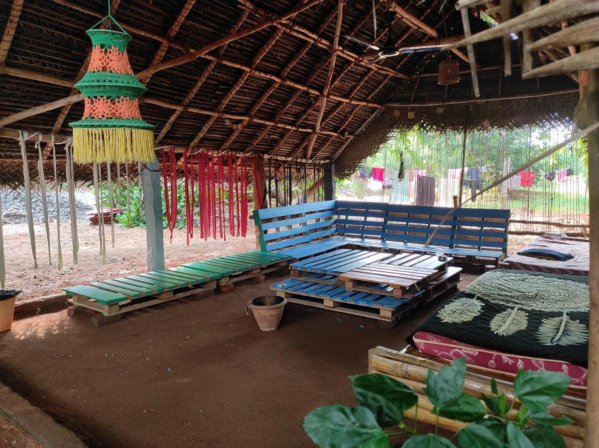 Travellers Tribe By Livelehood Habitat Vandrarhem Auroville Exteriör bild