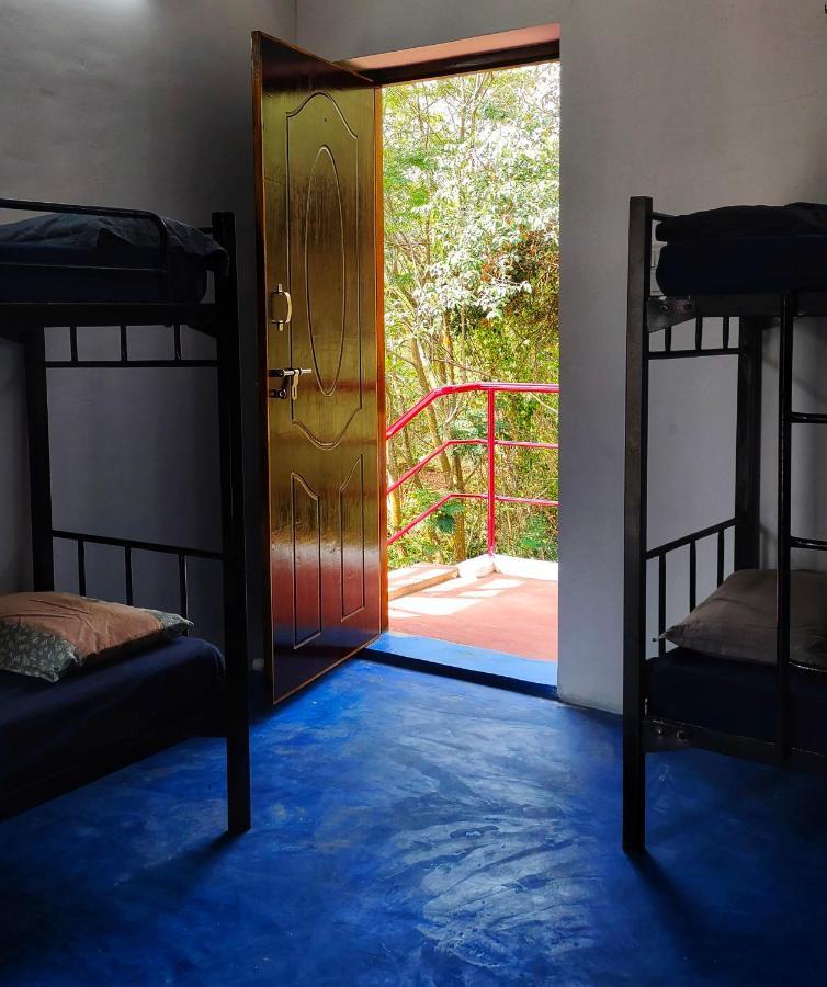 Travellers Tribe By Livelehood Habitat Vandrarhem Auroville Exteriör bild