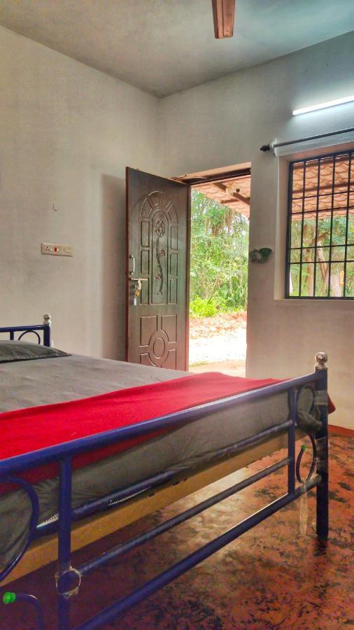 Travellers Tribe By Livelehood Habitat Vandrarhem Auroville Exteriör bild