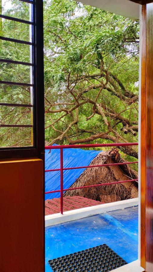 Travellers Tribe By Livelehood Habitat Vandrarhem Auroville Exteriör bild