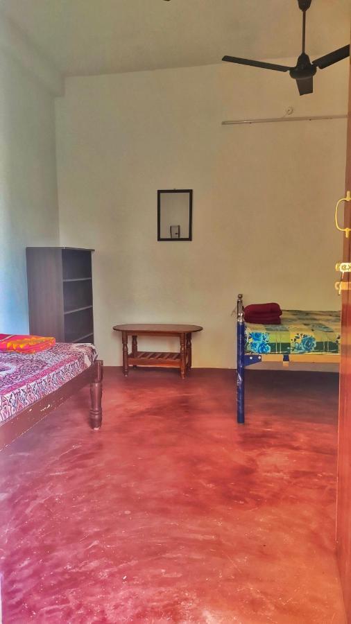 Travellers Tribe By Livelehood Habitat Vandrarhem Auroville Exteriör bild